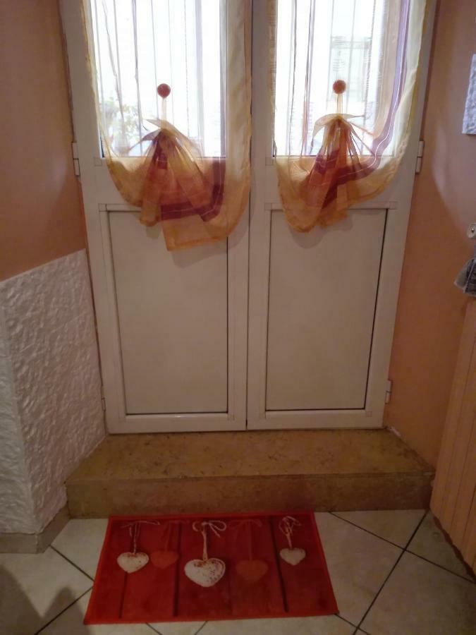 ונאריה ריאלה Sally'S House מראה חיצוני תמונה