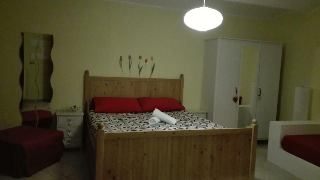 ונאריה ריאלה Sally'S House מראה חיצוני תמונה